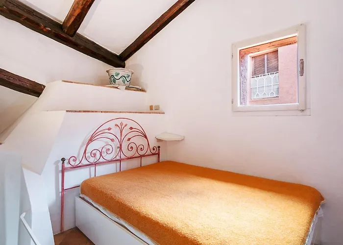 Hébergement de vacances Casa Porto Sole A Mucchi Bianchi *